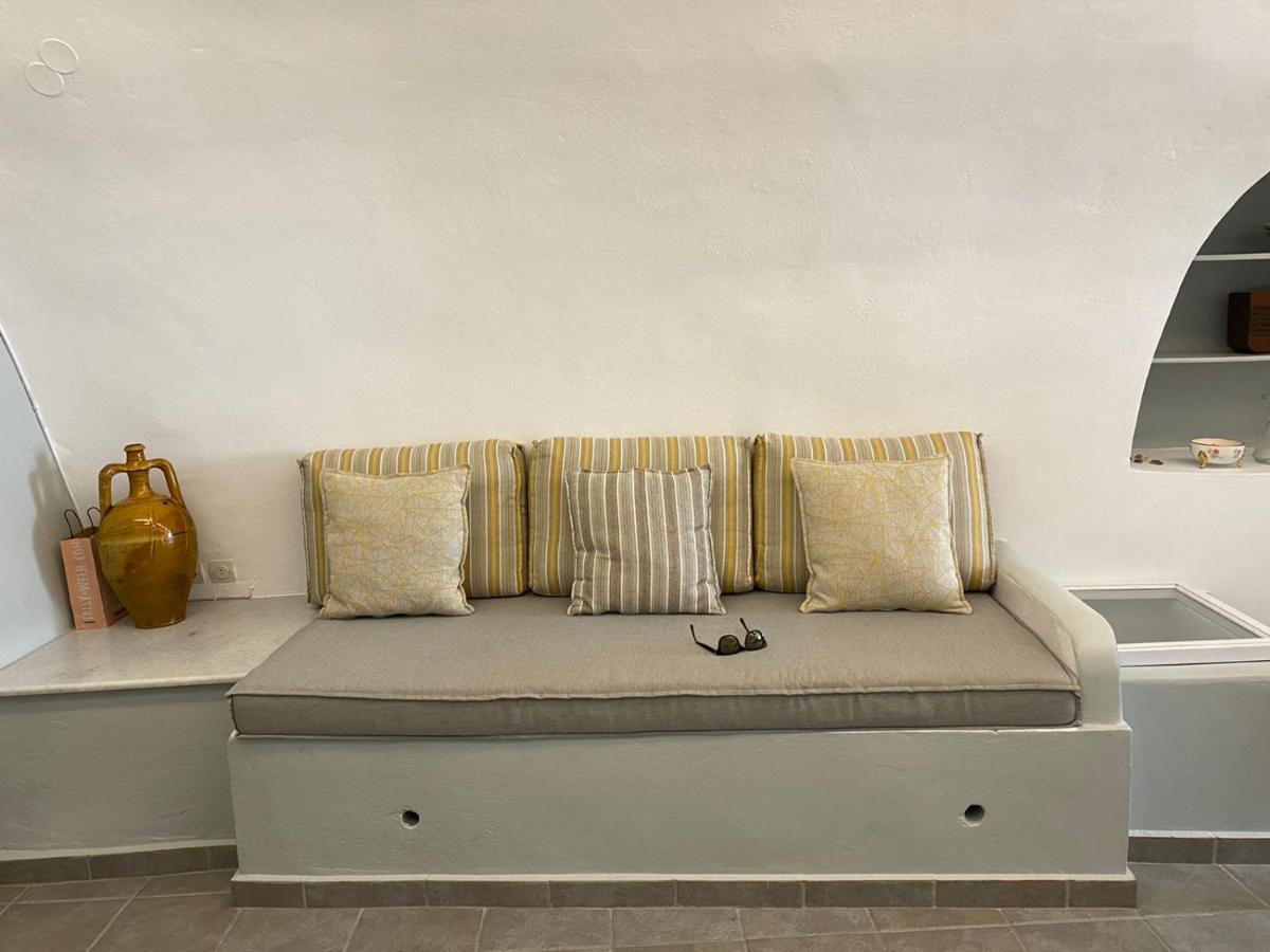 Cave House Martrona Villa Foinikia  ภายนอก รูปภาพ