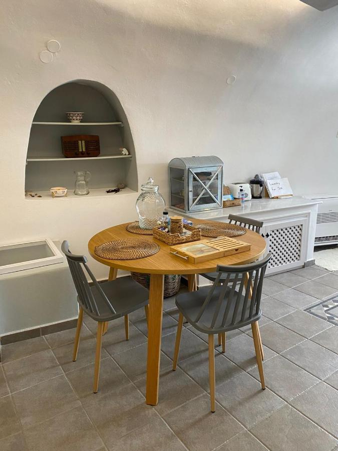 Cave House Martrona Villa Foinikia  ภายนอก รูปภาพ